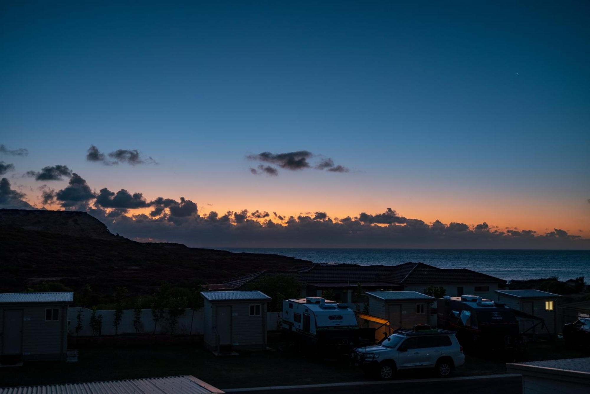 Отель Kalbarri Red Bluff Tourist Park Экстерьер фото