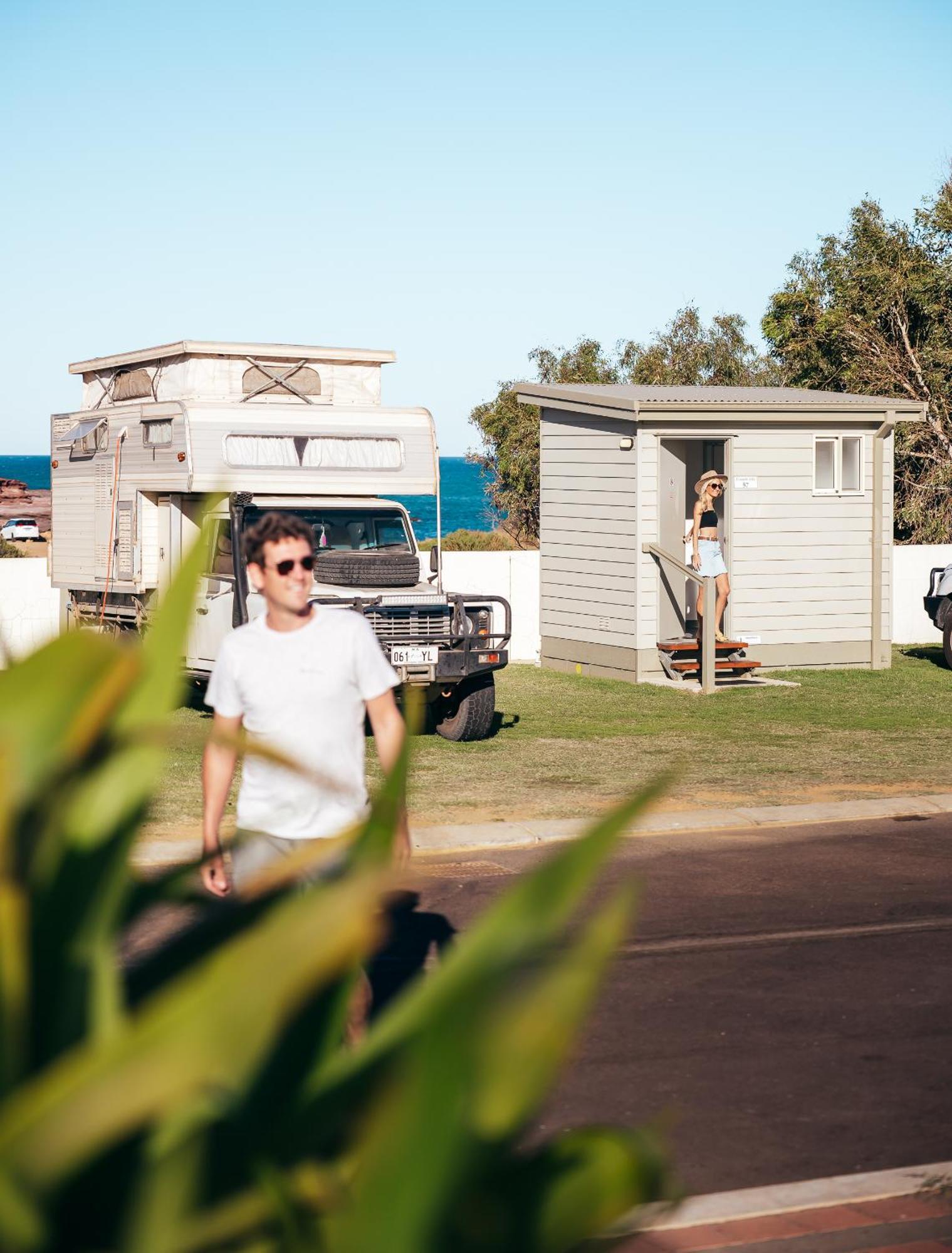 Отель Kalbarri Red Bluff Tourist Park Экстерьер фото