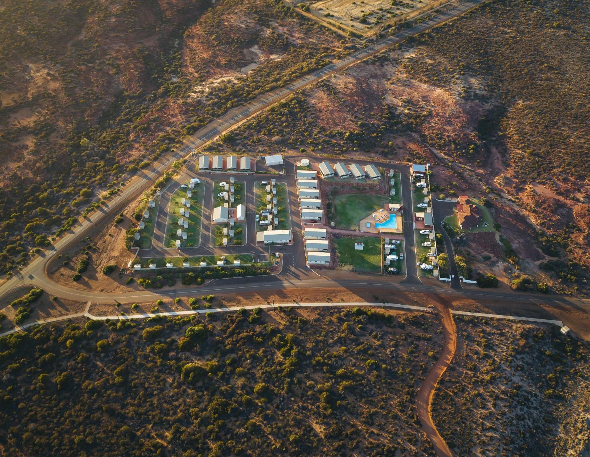 Отель Kalbarri Red Bluff Tourist Park Экстерьер фото