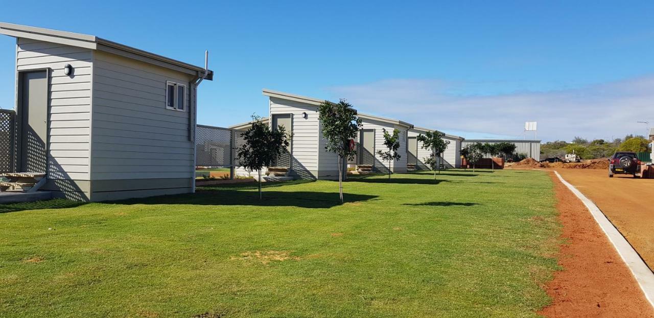 Отель Kalbarri Red Bluff Tourist Park Экстерьер фото